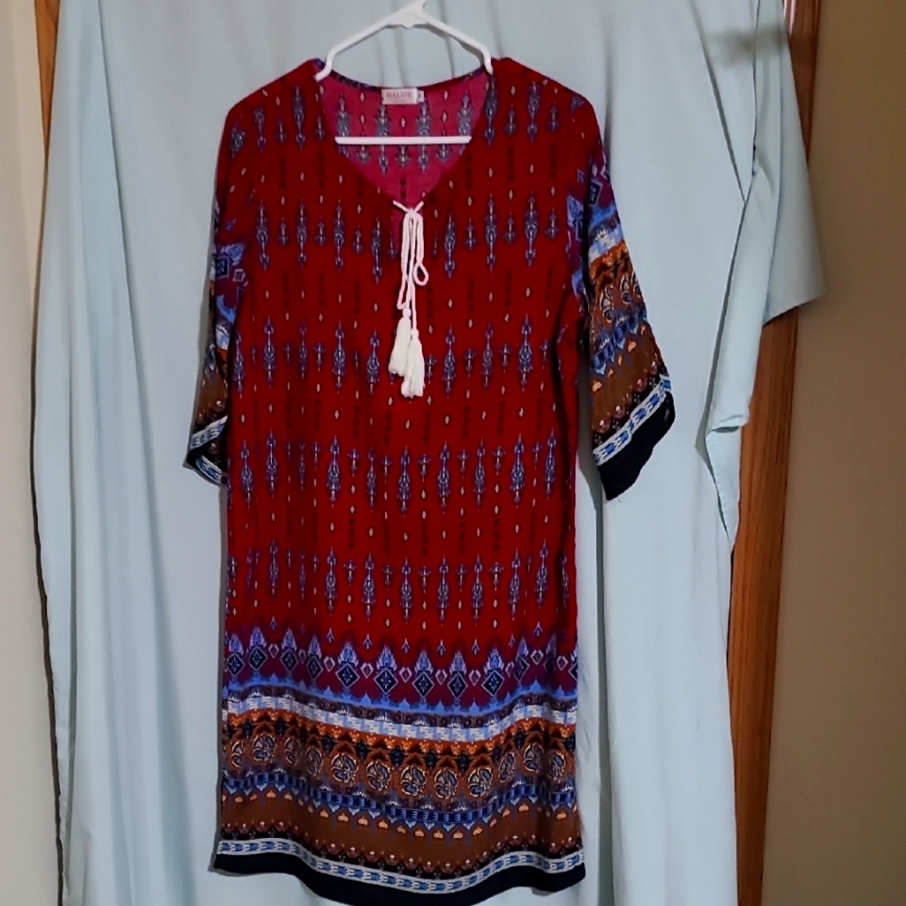 HALIFE SIZE MEDIUM WOMEN'S MIDI DRESS